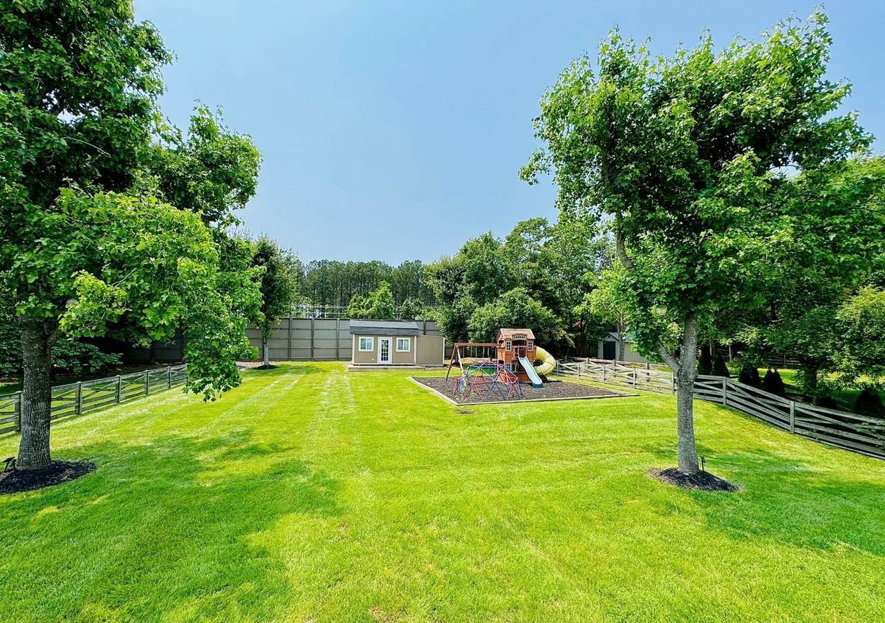 5736 Caribbean Ct - Photo 6 of 50