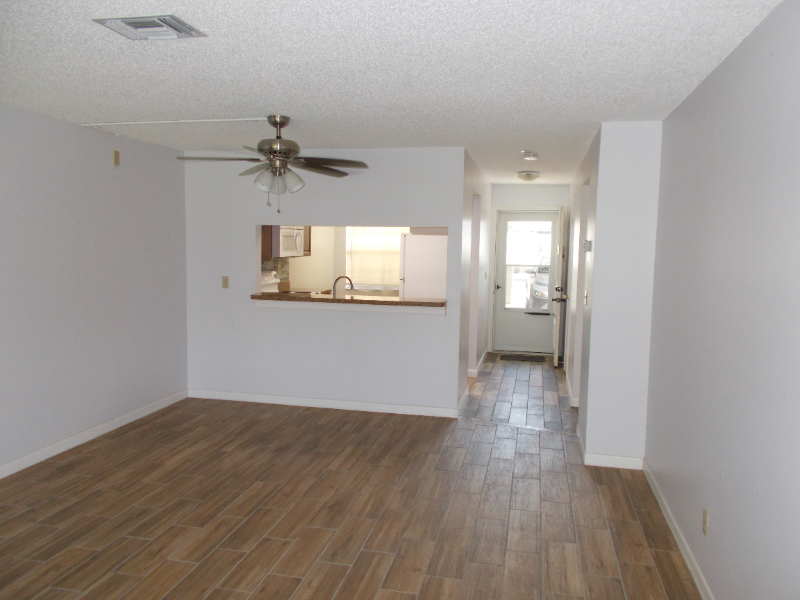 3411 Teeside Dr - Photo 3 of 19