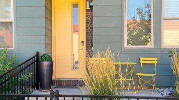 featured image of 928 Navajo St
