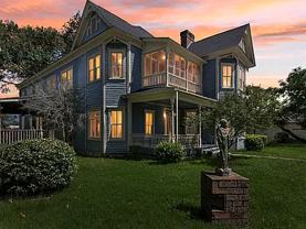 250 N Main St - Photo 1 of 1