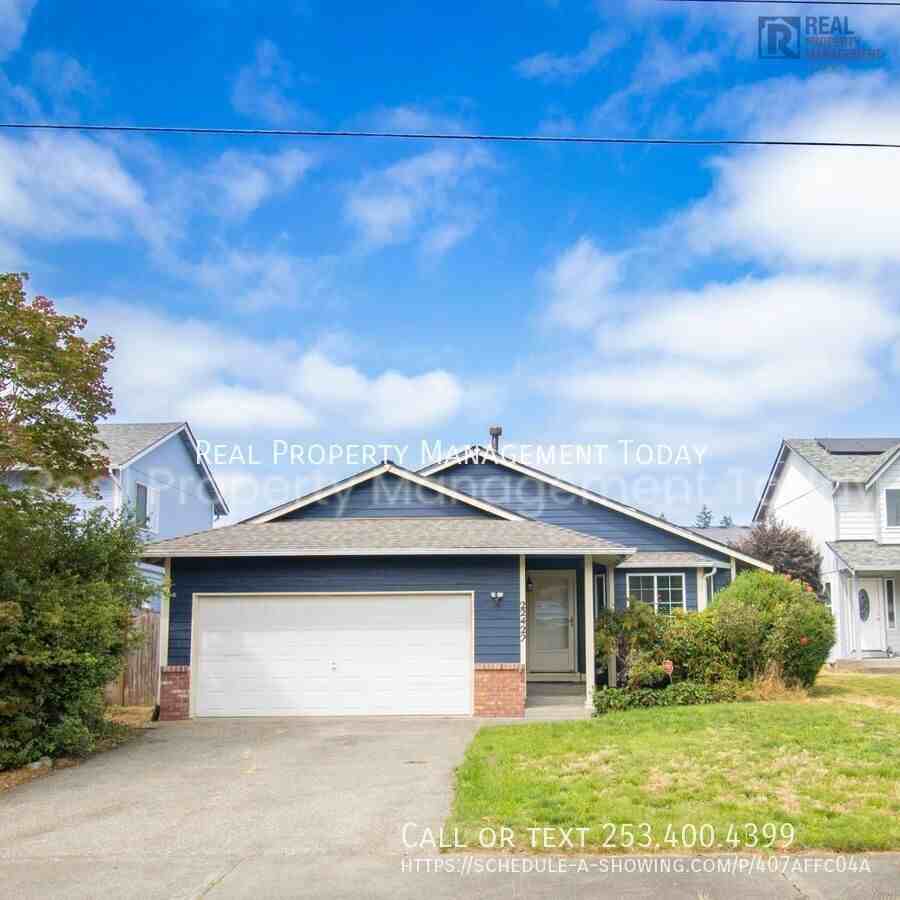 22422 45th Ave E - Photo 2 of 26