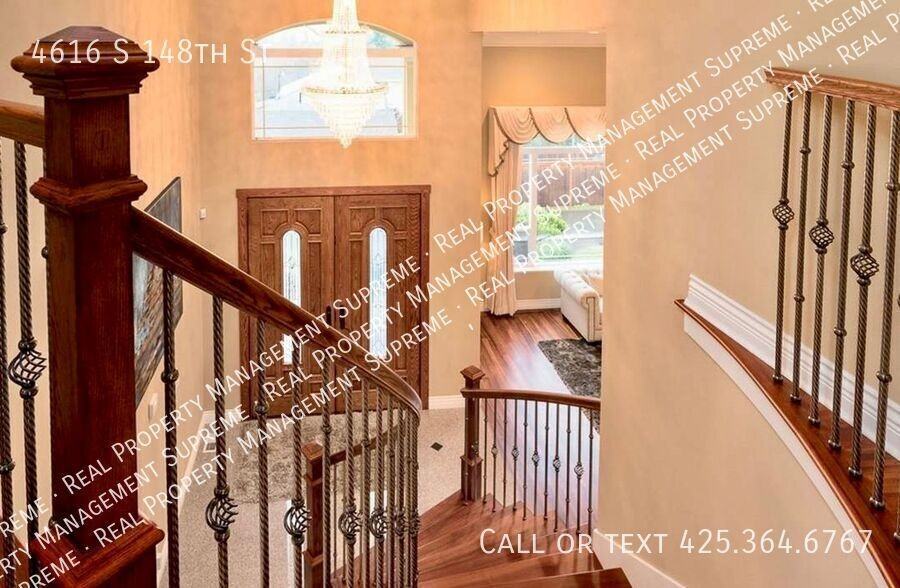 4616 S 148th St - Photo 3 of 15