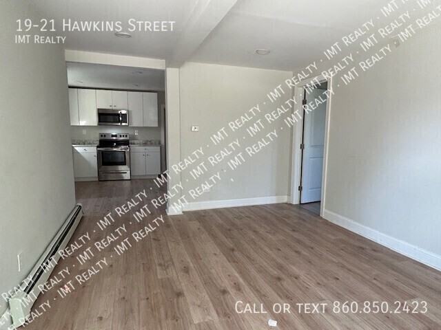 1921 Hawkins St - Photo 2 of 13