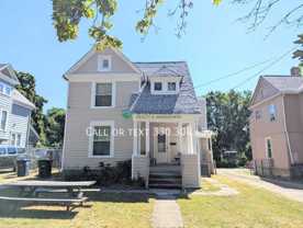 147 Rhodes Ave - Photo 1 of 1