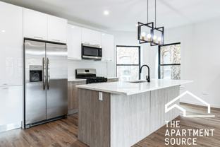 1426 West Jonquil Terrace, Unit 3F - Photo 1 of 1