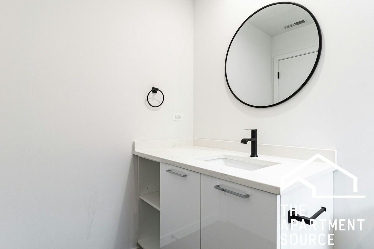 1426 West Jonquil Terrace, Unit 3F - Photo 6 of 50