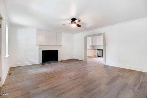 605 Sherrod Heights - Photo 4 of 18