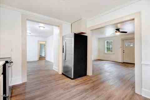 605 Sherrod Heights - Photo 5 of 18