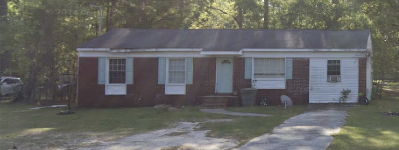 1868 South Locust Avenue, Unit 1882 (SFH) - Photo 2 of 27