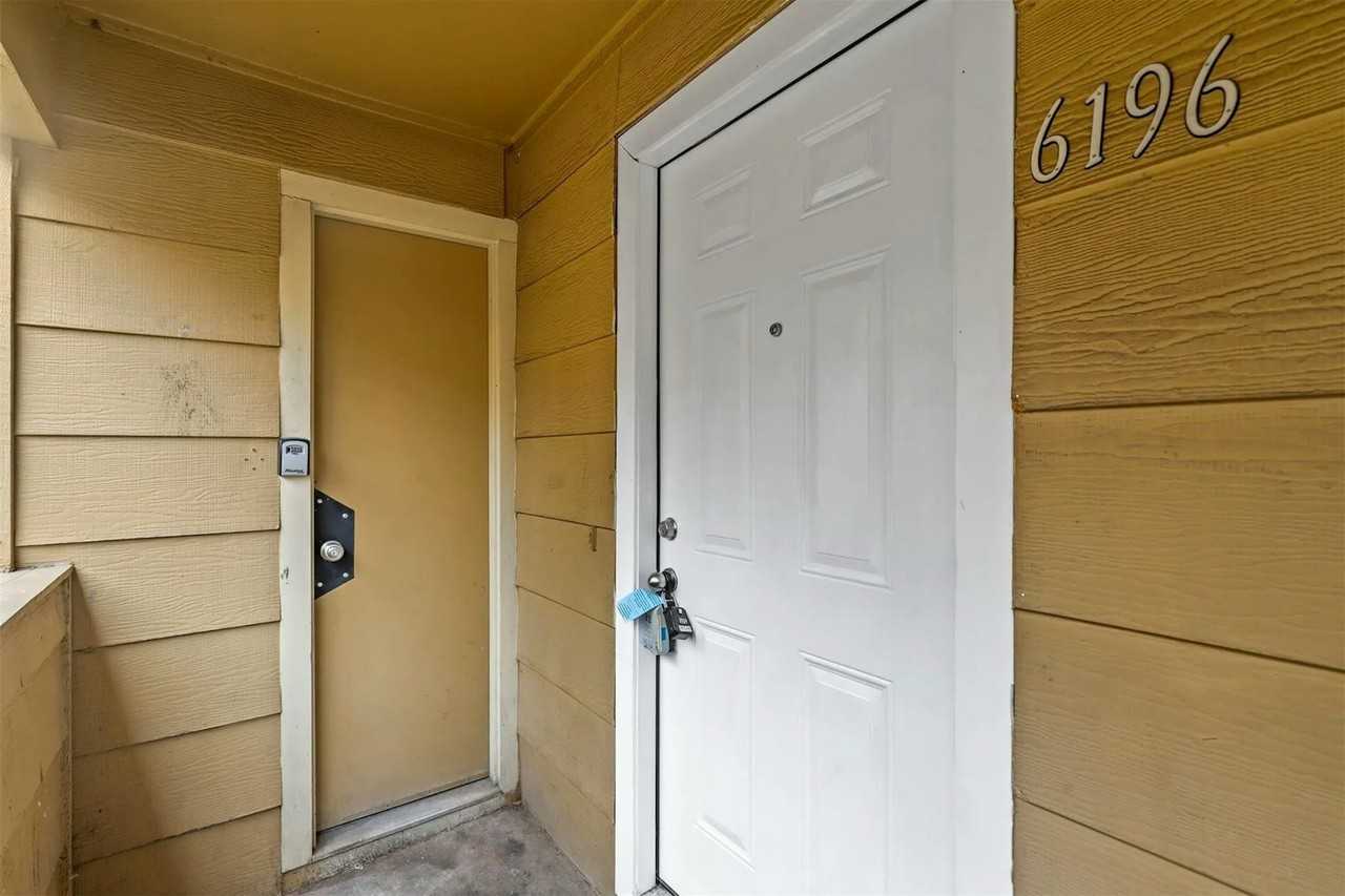 6188 Vega Dr, Unit 6198 - Photo 5 of 34