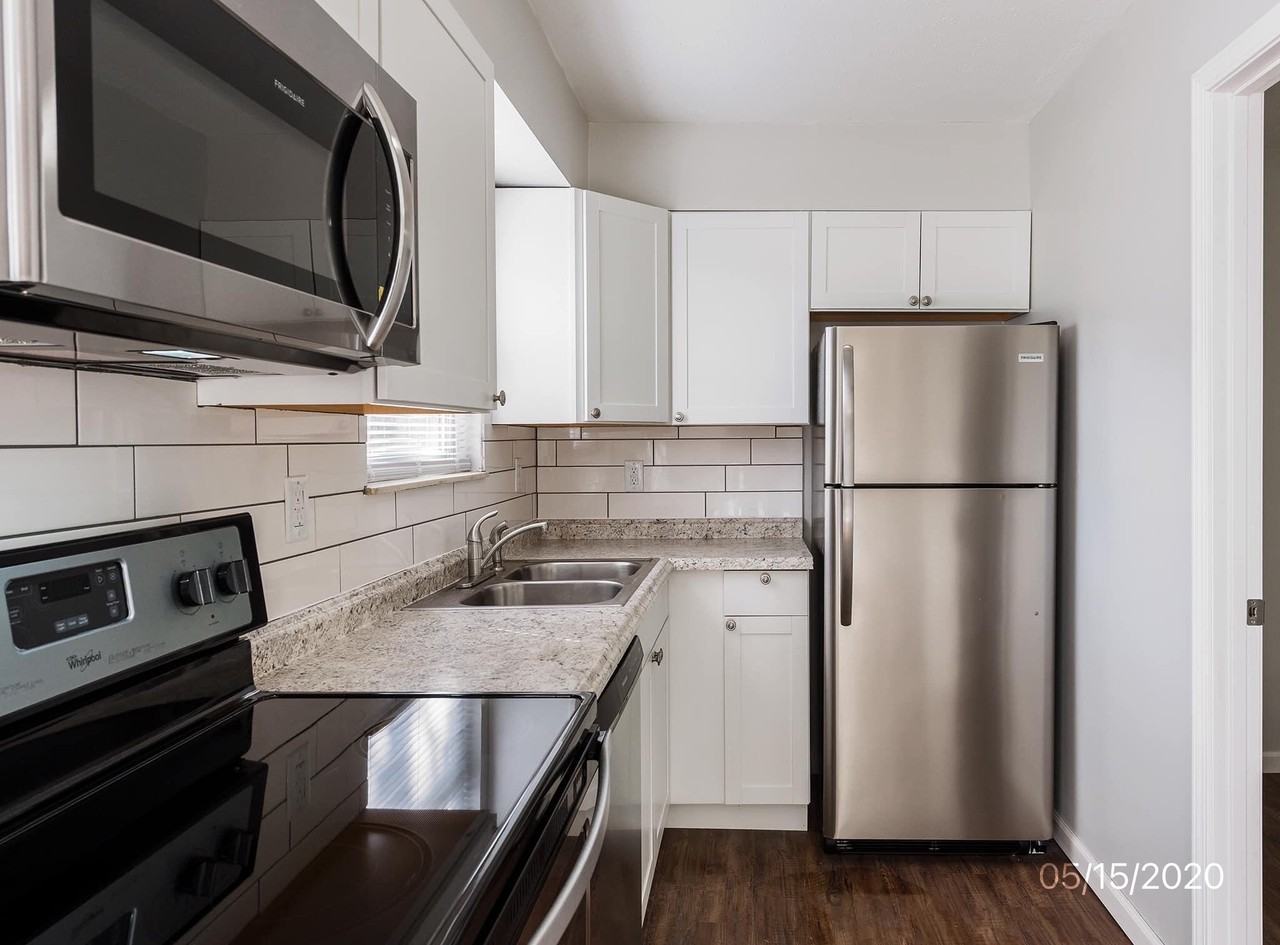 Log Gardens - Photo 3 of 12