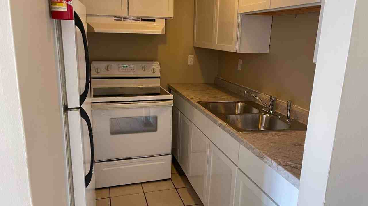 405 N 7th St / 707 E Lincoln - Photo 7 of 14