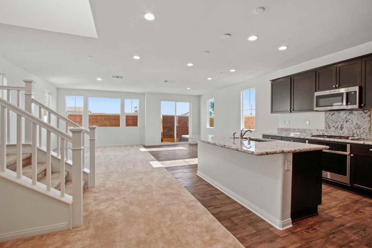 16435 Globetrotter St - Photo 2 of 24