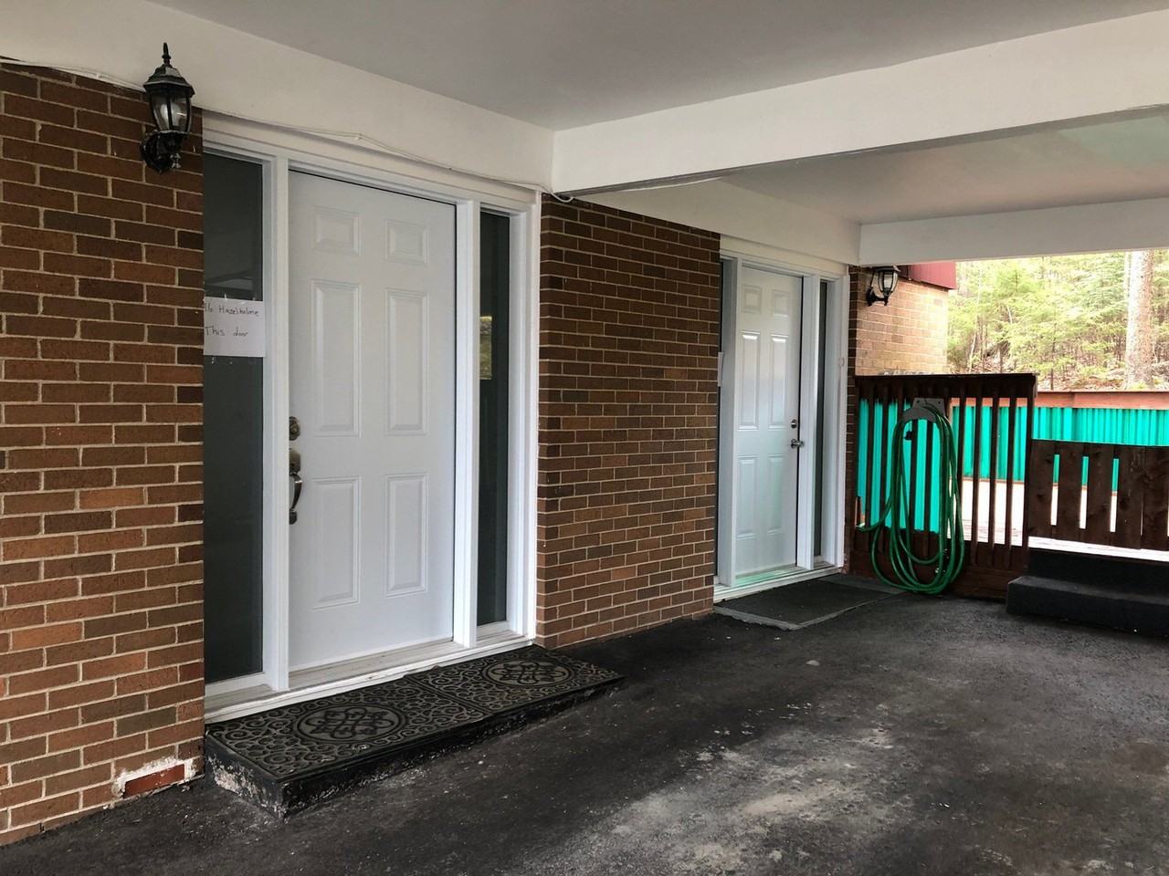 16 Hazelholme Dr - Photo 2 of 19