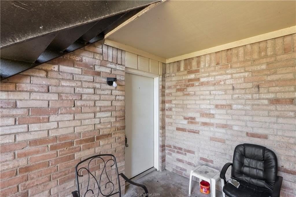 2808 Cypress Bend Cir #A - Photo 3 of 15