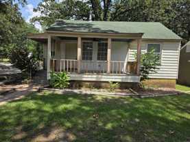 2501 S Tyler St - Photo 1 of 1