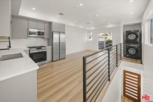 910 N Hudson Ave - Photo 1 of 1