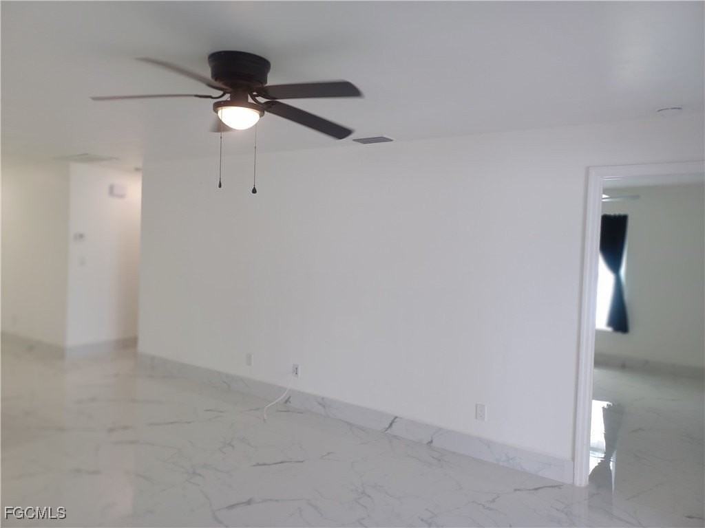 1102 Sw 15th Ter - Photo 7 of 21