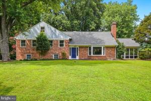 featured image of 11705 Admirals Ct