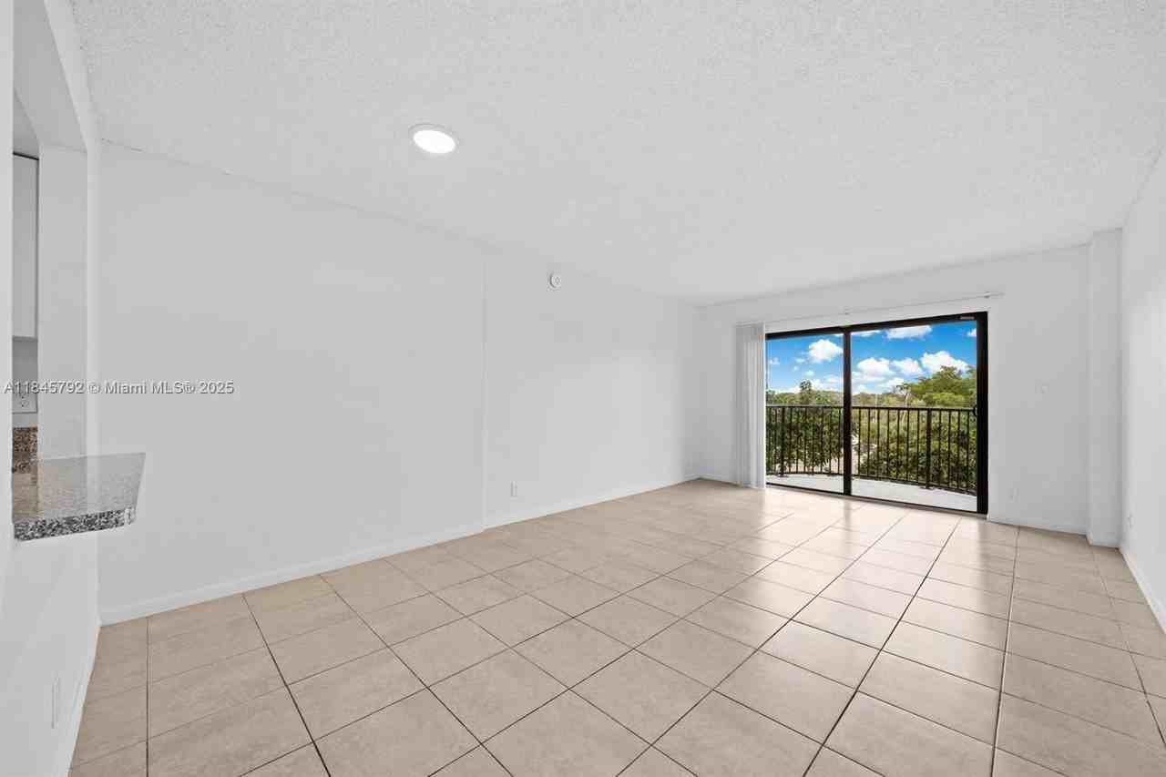 2611 Nw 56th Ave #428 - Photo 2 of 7