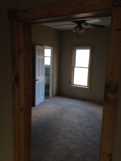 1406 Espy St - Photo 2 of 14