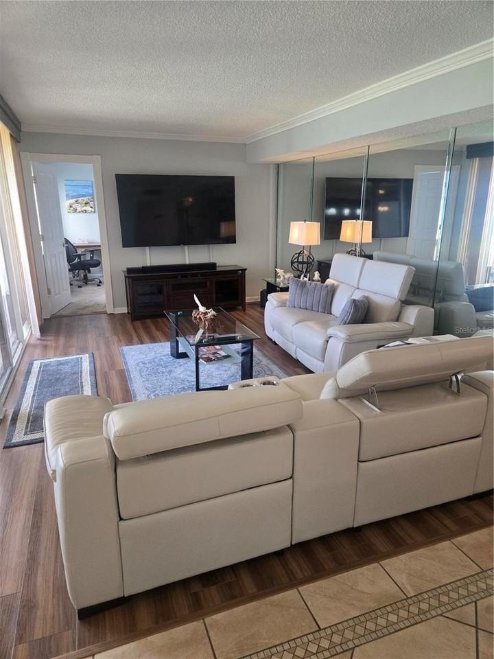 5633 Puerta Del Sol Blvd S #108 - Photo 7 of 11