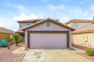 11243 W Devonshire Ave - Photo 1 of 1
