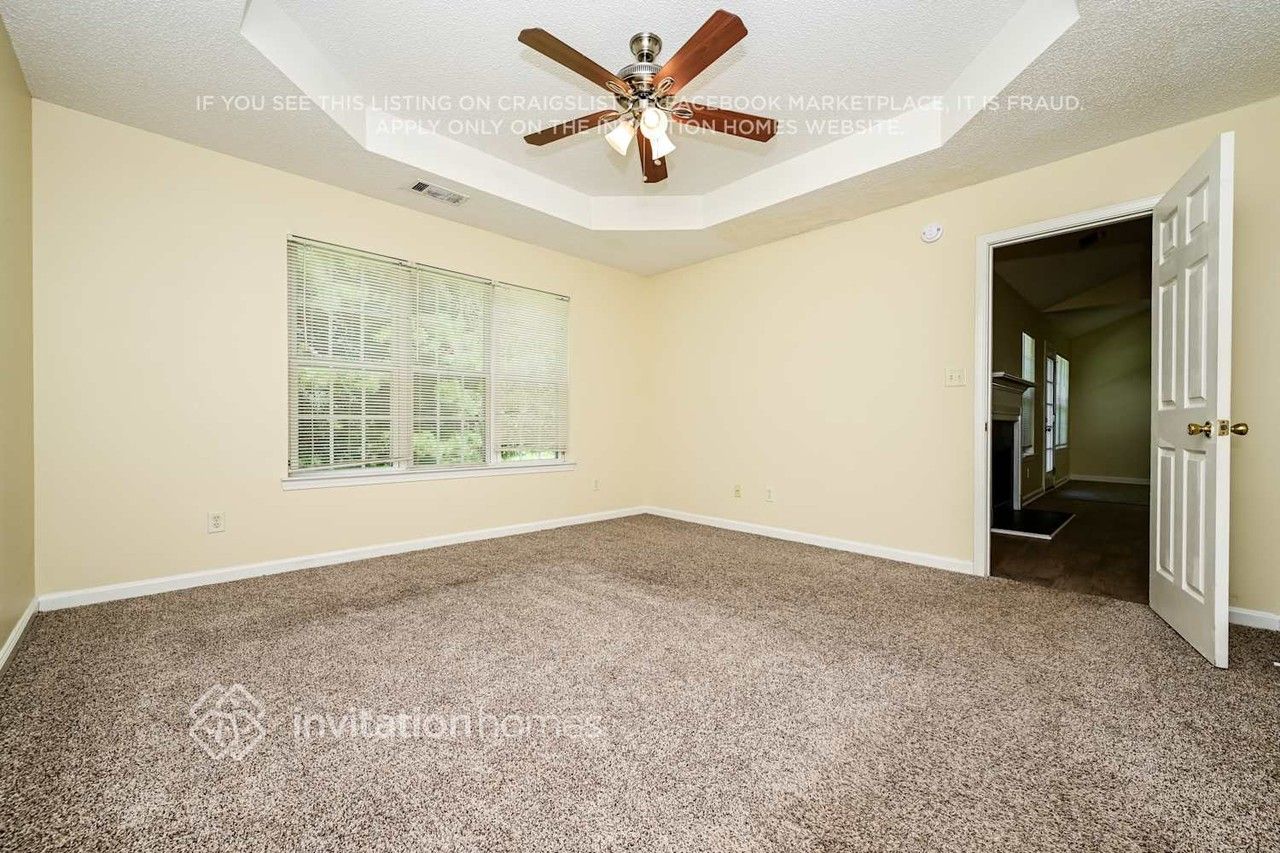 8040 Highland Pkwy - Photo 7 of 17