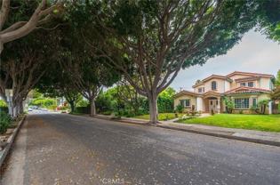 2913 Delaware Ave - Photo 1 of 1
