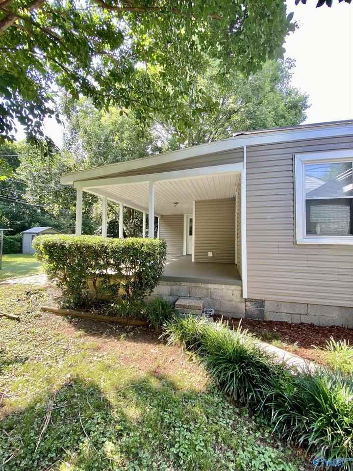 2019 Vanderbilt Dr Sw - Photo 7 of 8