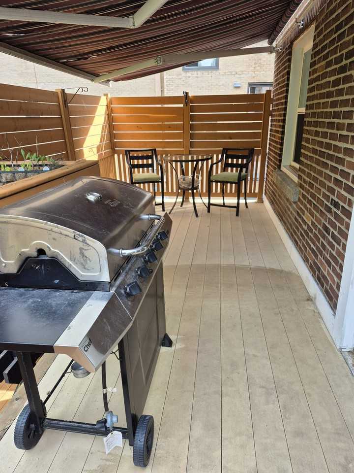 5596 Snowdon St - Photo 5 of 7