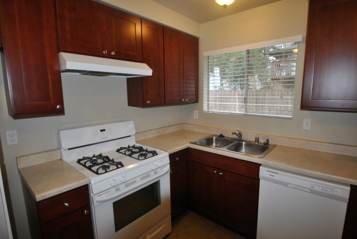 18702 SE 265th St - Photo 2 of 20
