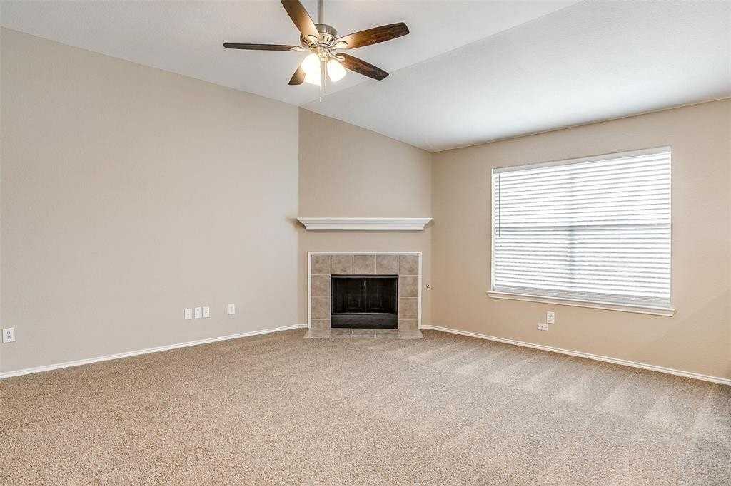 1325 Barrel Run - Photo 6 of 30