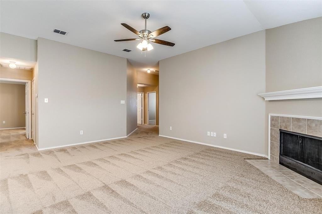 1325 Barrel Run - Photo 7 of 30