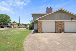 201 S Las Vegas Trl - Photo 1 of 1