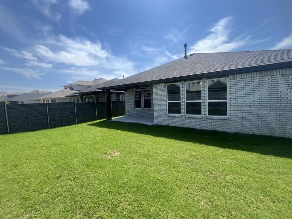 7124 Dragonfly Ln - Photo 4 of 5