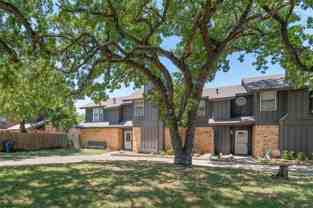 1722 Stonegate Dr - Photo 1 of 1