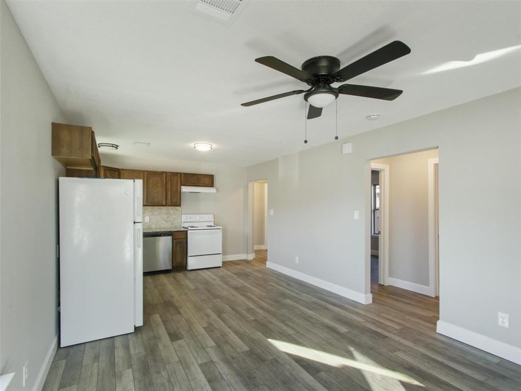 1104 Hamilton Street - Photo 3 of 21