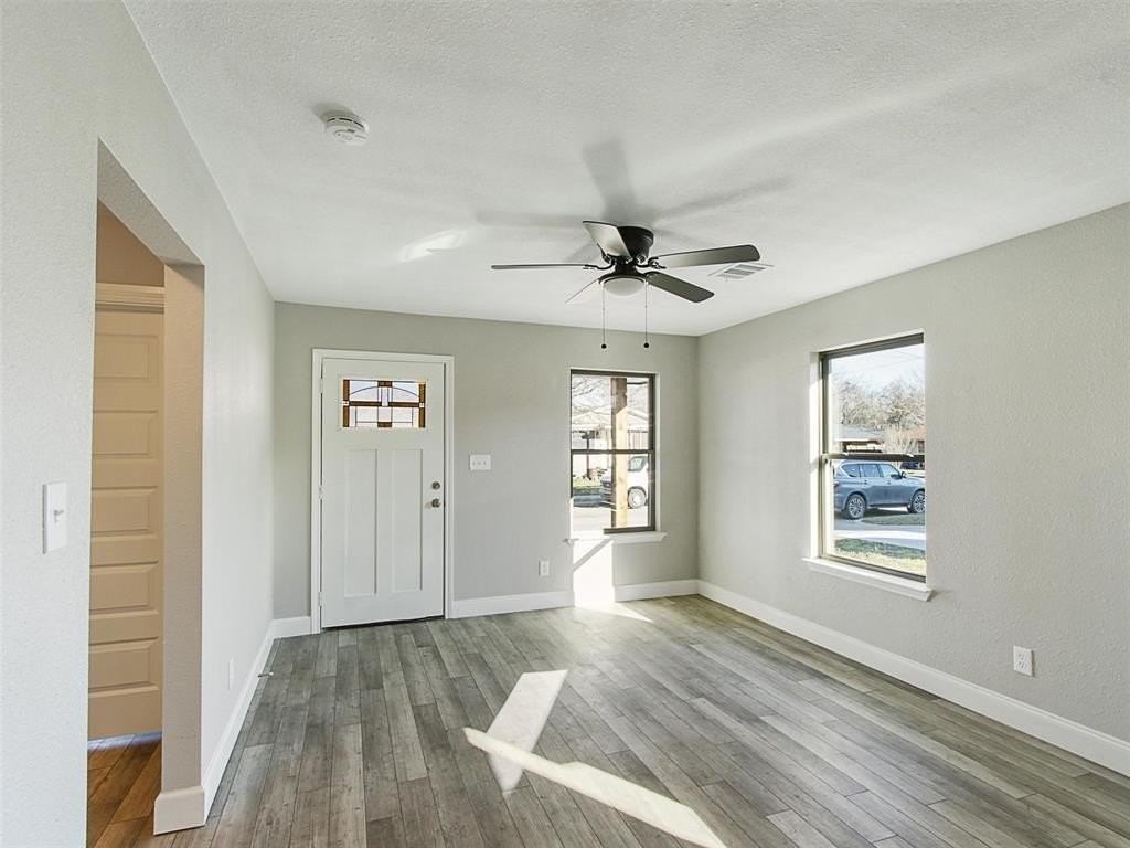 1104 Hamilton Street - Photo 5 of 21