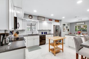 912 Blueberry Dr - Photo 1 of 1