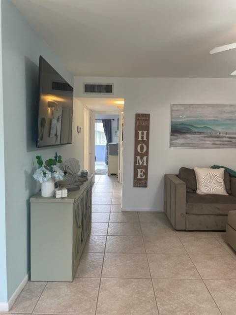 137 Flanders C - Photo 7 of 50