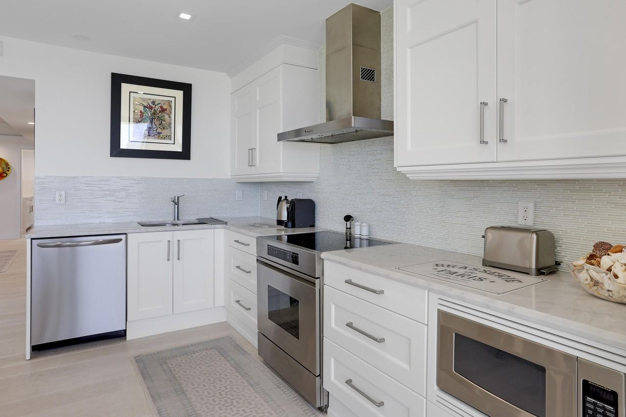 3300 S Ocean 202 S Boulevard #202S - Photo 7 of 39