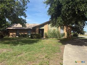 912 Springhill Dr - Photo 1 of 1