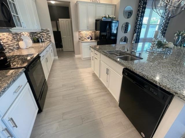 14005 Peach Orchard Way - Photo 4 of 35