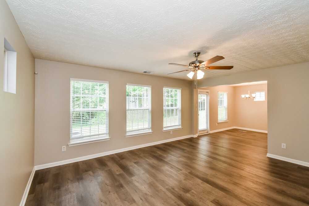 239 Topaz Dr - Photo 6 of 15
