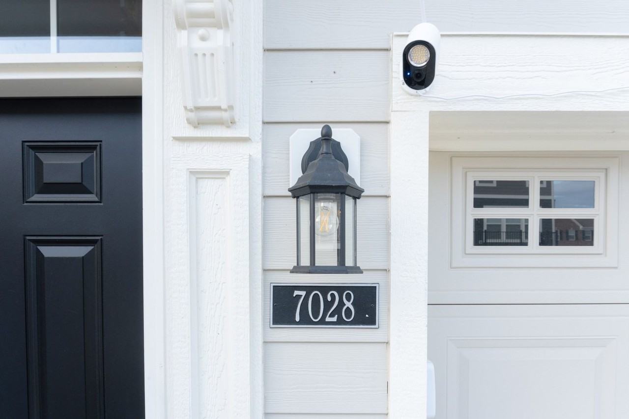 7028 Sunstone Pl - Photo 5 of 45