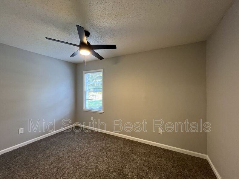 3654 Mcduff Ave - Photo 6 of 8