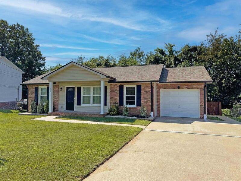 260 Windmeade Cir - Photo 2 of 30