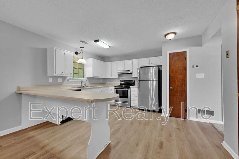 2346 Grayson Valley Cir - Photo 4 of 34