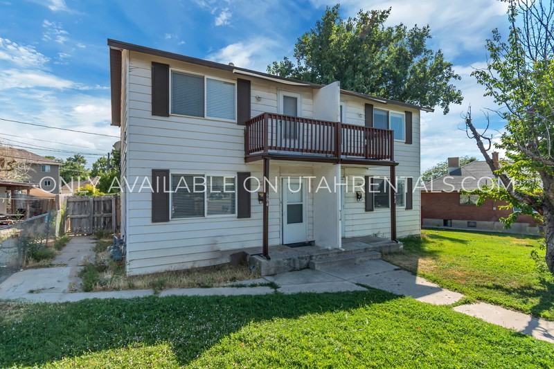 682 Es - Photo 2 of 23